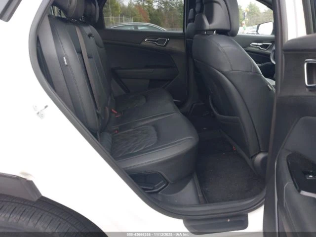 Kia Sportage Plug-In Hybrid X-Line, снимка 11 - Автомобили и джипове - 53779854