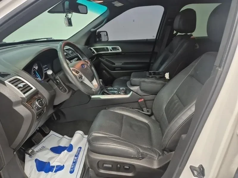 Ford Explorer 3.5 AWD, снимка 11 - Автомобили и джипове - 54350154