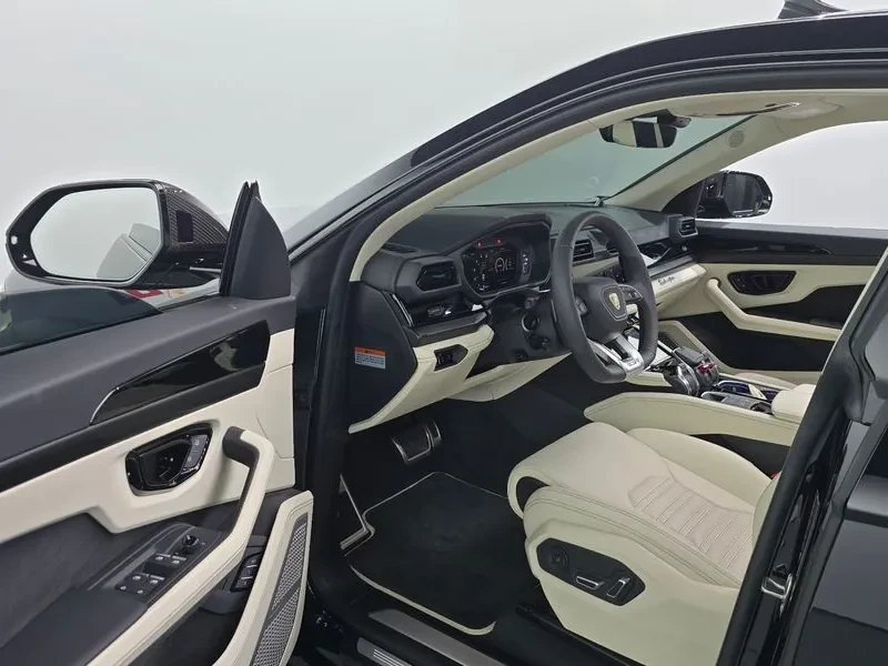 Lamborghini Urus 4.0 V8 SE, снимка 10 - Автомобили и джипове - 54930565