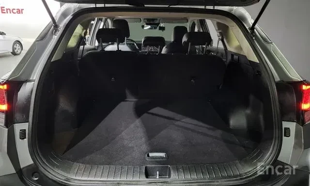 Kia Sportage HYBRID / 4WD / DISTRONIC / ЛИЗИНГ, снимка 15 - Автомобили и джипове - 55631700