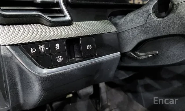 Kia Sportage HYBRID / 4WD / DISTRONIC / ЛИЗИНГ, снимка 16 - Автомобили и джипове - 55631700