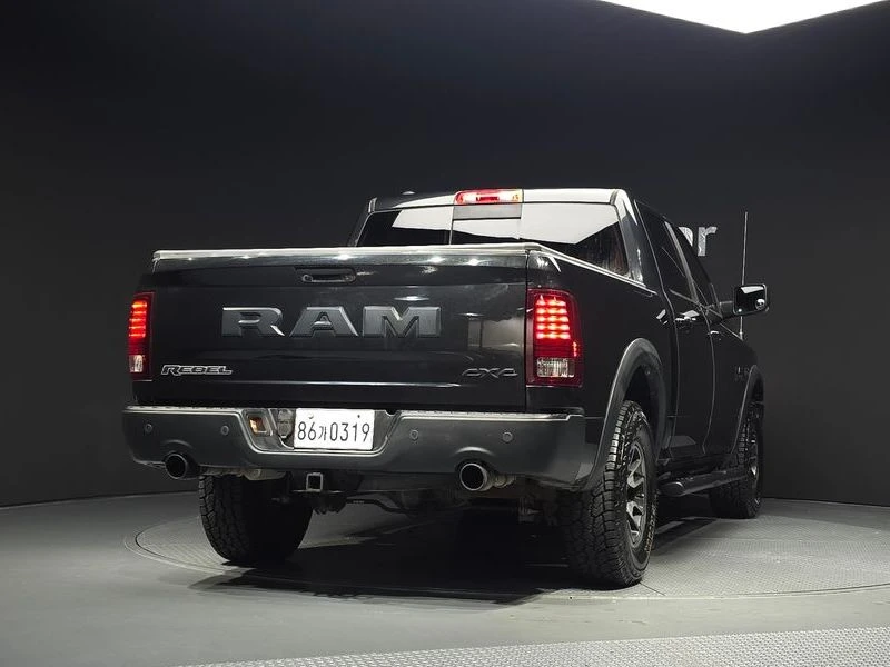 Dodge Ram 5.7| 395к.с., снимка 4 - Автомобили и джипове - 56176984
