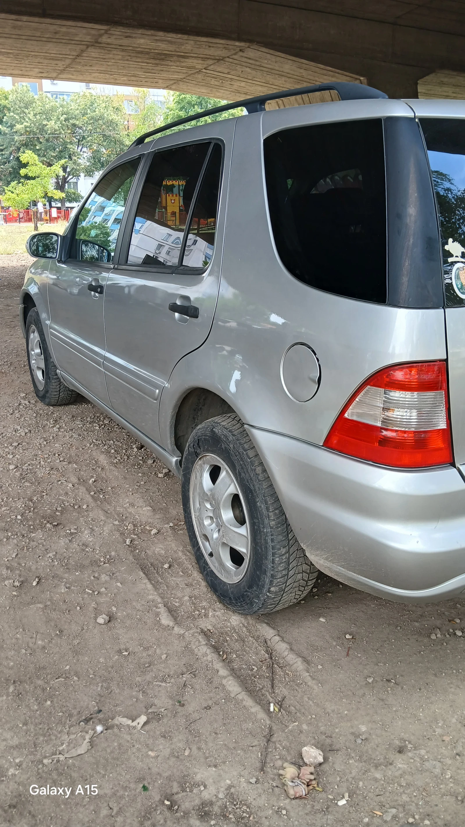 Mercedes-Benz ML 270 Цитата 2.7 - изображение 4