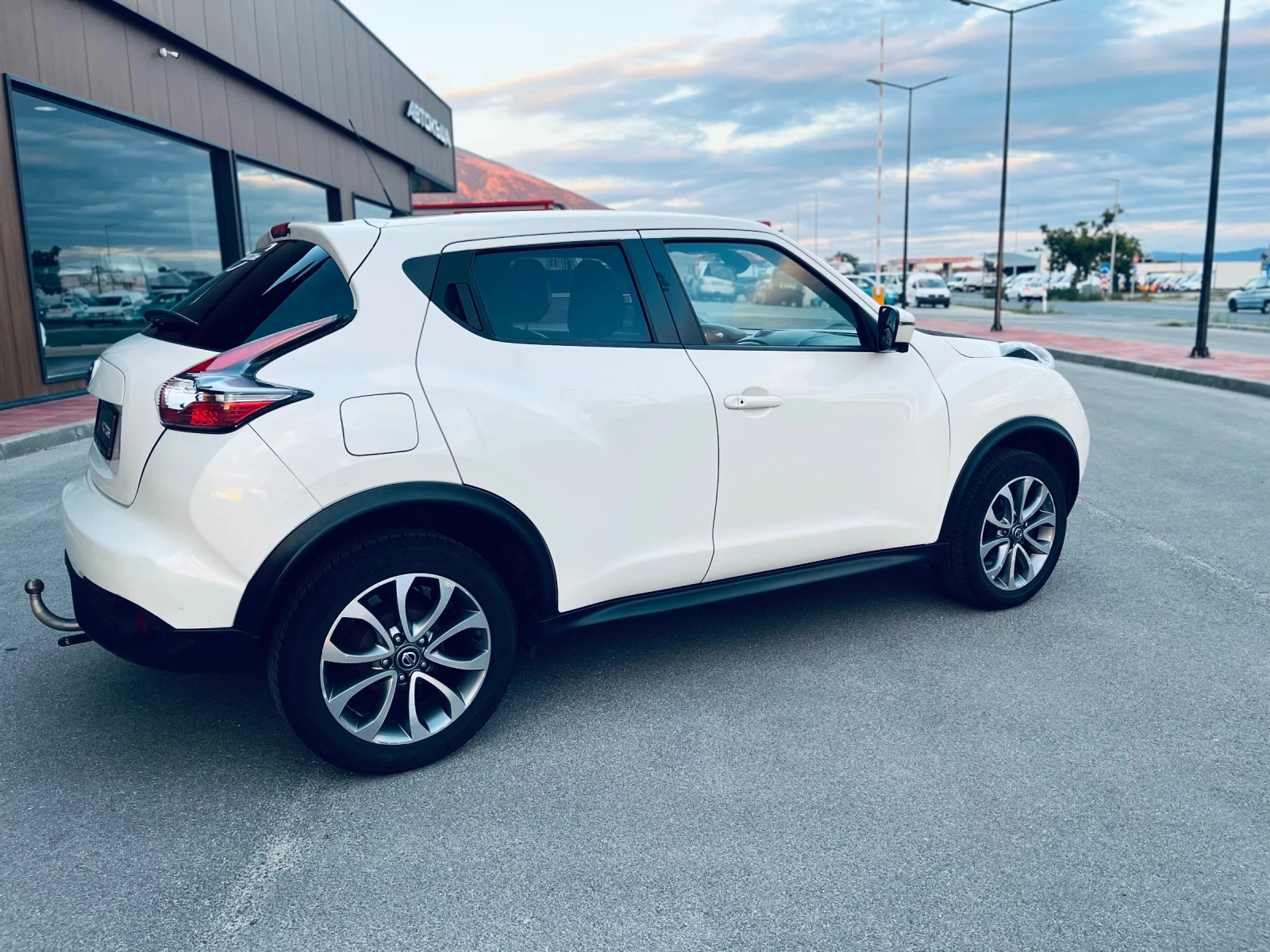 Nissan Juke АВТОМАТ;PREMIUM;BOSE;360 КАМЕРА;Keyless-Go;STEELMA - изображение 4