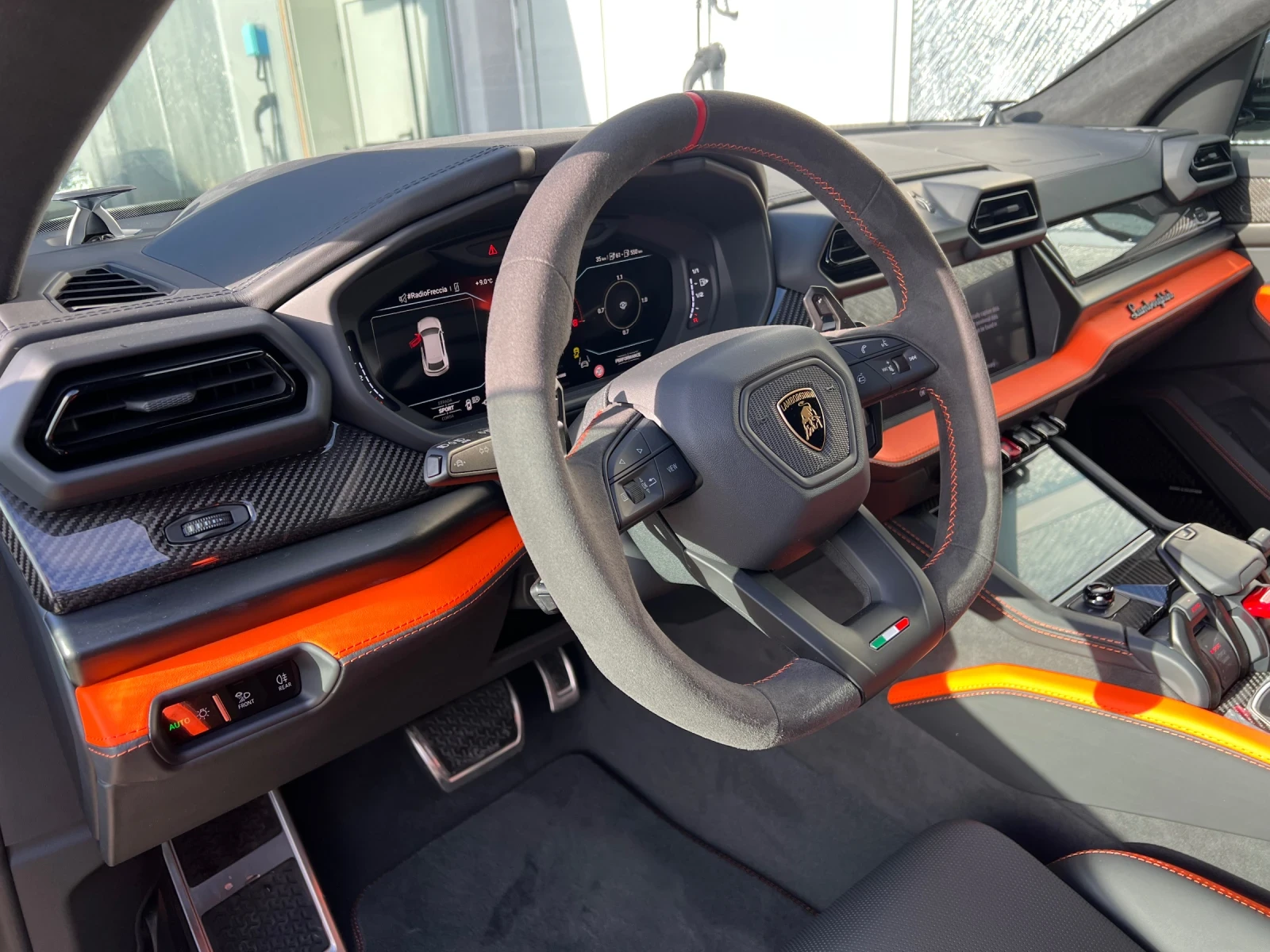 Lamborghini Urus SE New | Mobile.bg   7