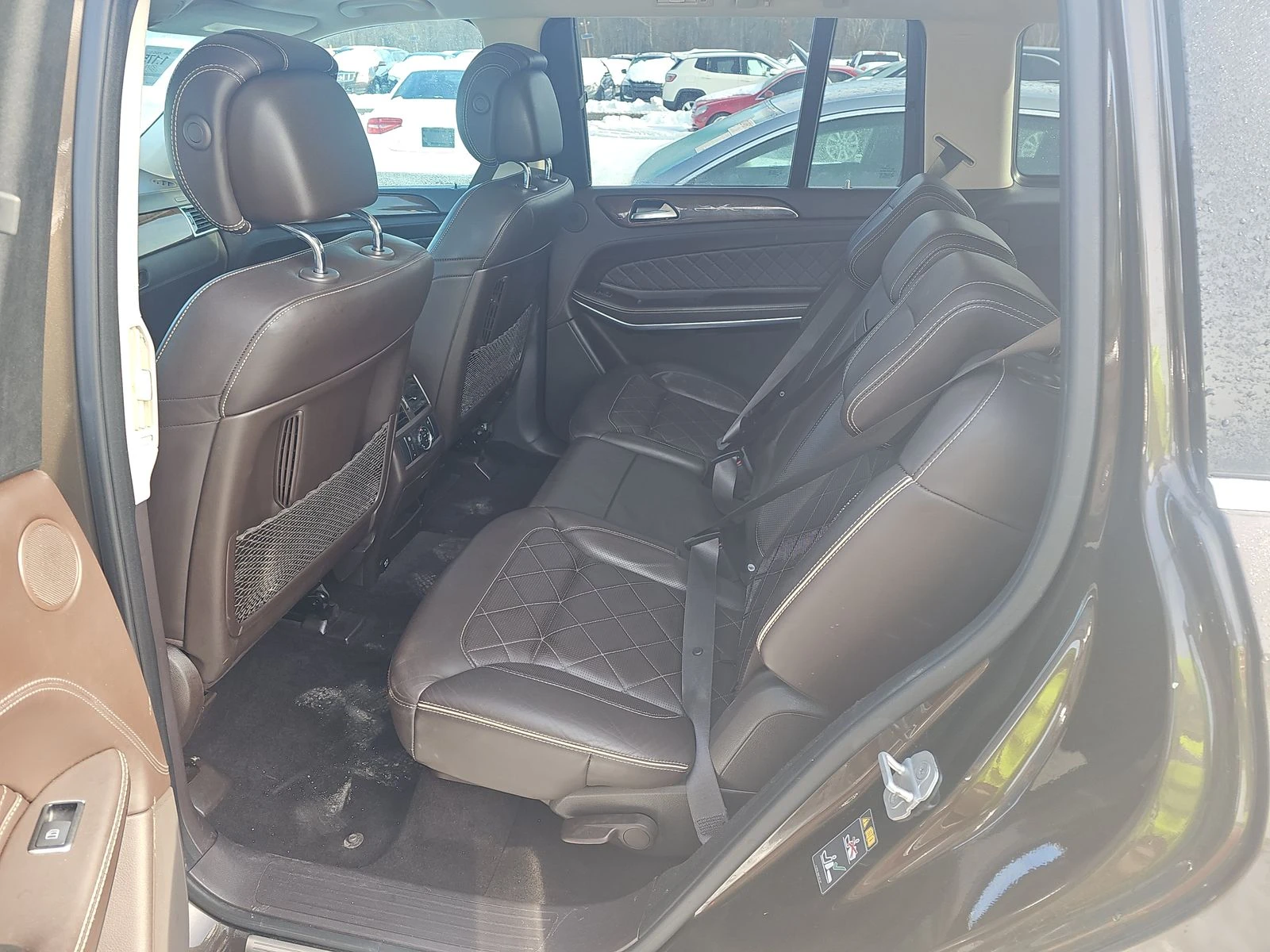 Mercedes-Benz GLS 500 AMG* PACK* DESIGNO* ОБДУХВАНЕ* ДИСТРОНИК* , снимка 13 - Автомобили и джипове - 53724969