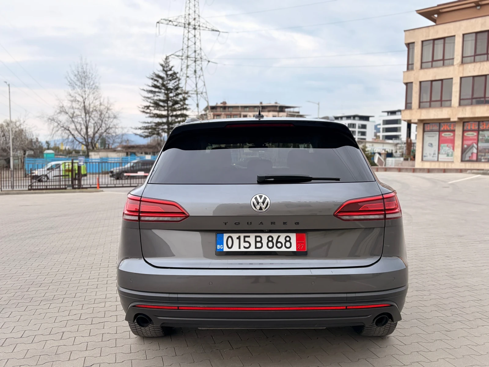VW Touareg 3.0TDI , снимка 6 - Автомобили и джипове - 53928079