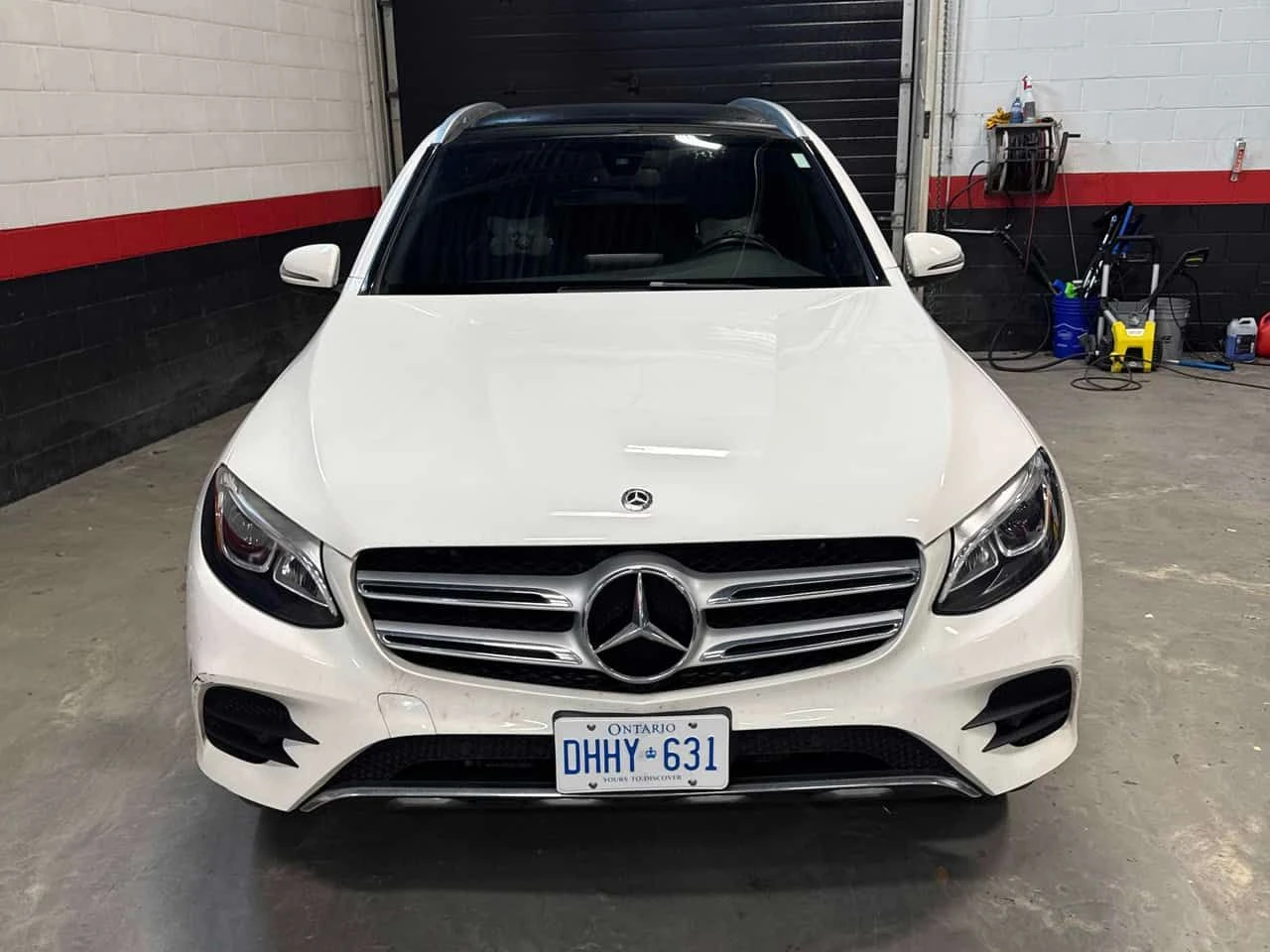 Mercedes-Benz GLC 300 * ПАНОРАМА* КАМЕРА* ПОДГРЕВ* , снимка 2 - Автомобили и джипове - 54339707