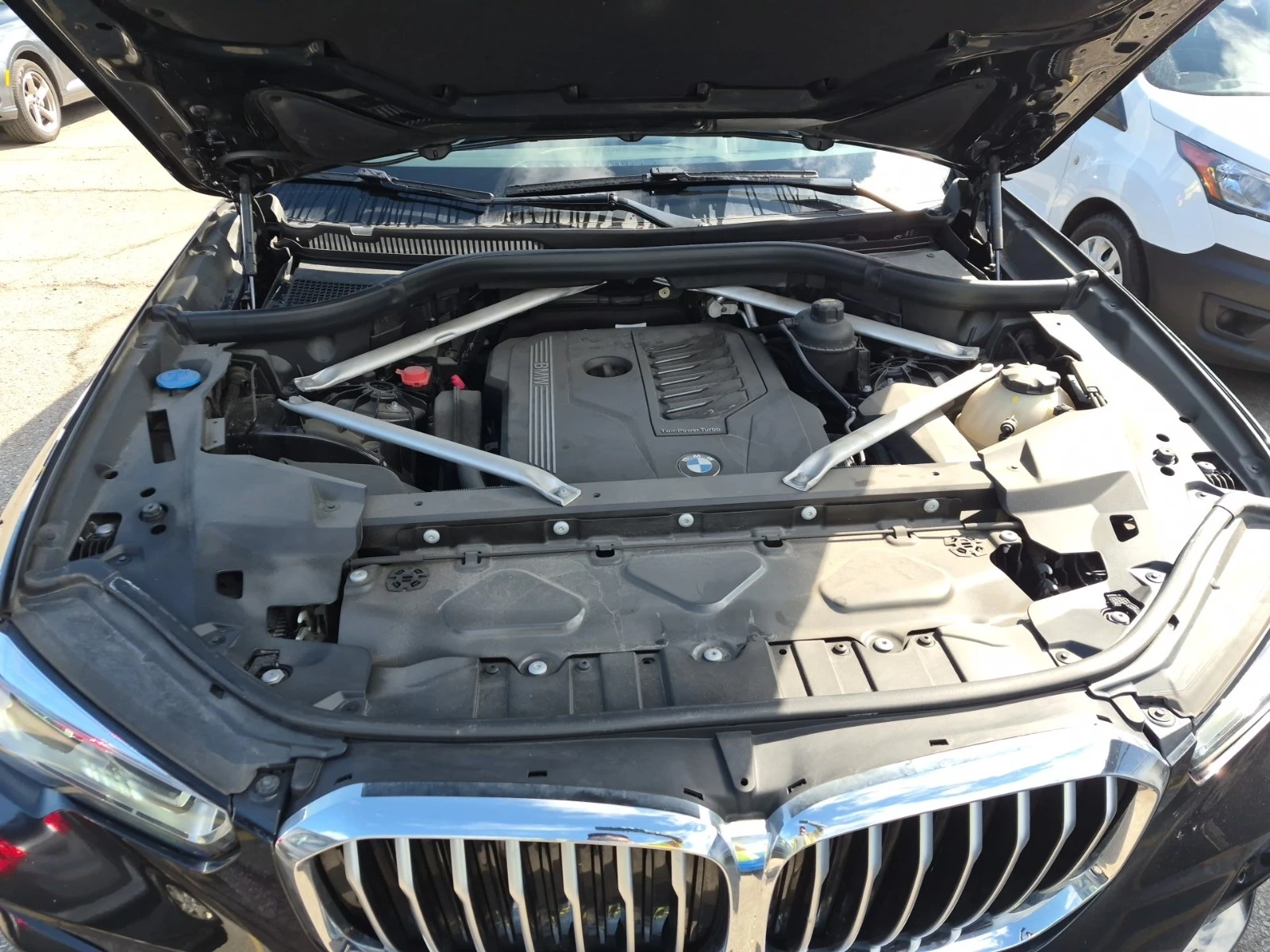 BMW X5 XDRIVE40I* MPACK* LASER* DISTR* HUD* PANO* KEYLESS, снимка 5 - Автомобили и джипове - 55404568
