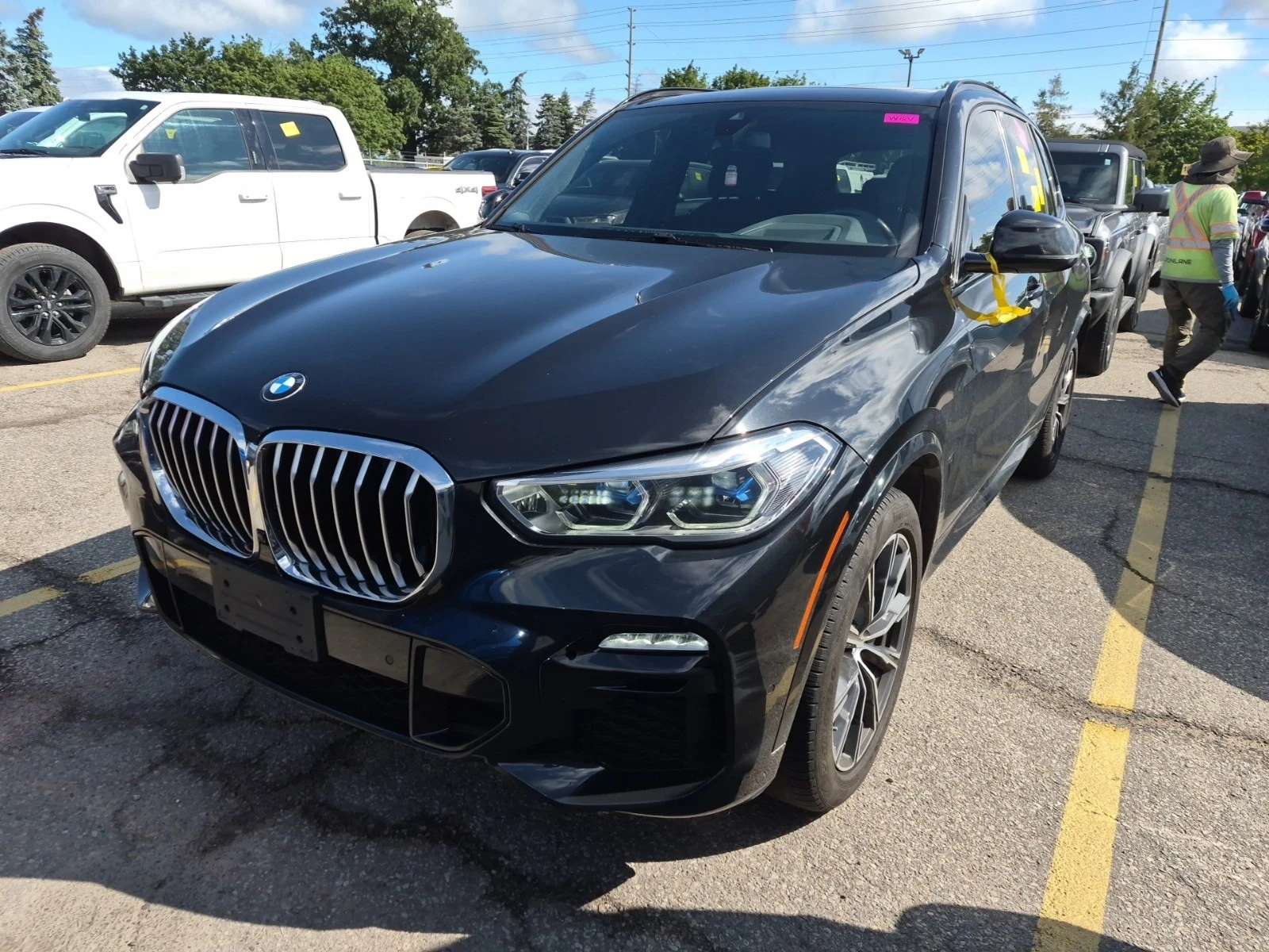 BMW X5 XDRIVE40I* MPACK* LASER* DISTR* HUD* PANO* KEYLESS, снимка 2 - Автомобили и джипове - 55404568
