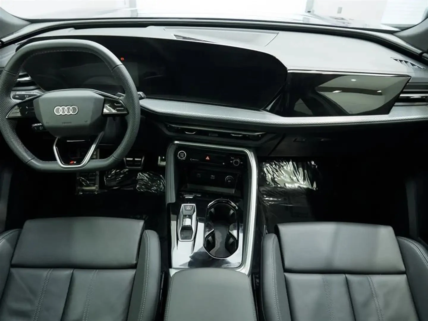 Audi Q5 PROGRESSIV S LINE ЦЕНА ДО БЪЛГАРИЯ АВТОКРЕДИТ, снимка 11 - Автомобили и джипове - 55779558