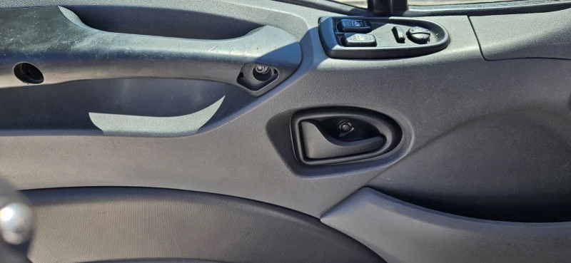 Iveco 35s11 СПЕЦИАЛЕН , снимка 10 - Бусове и автобуси - 52811400