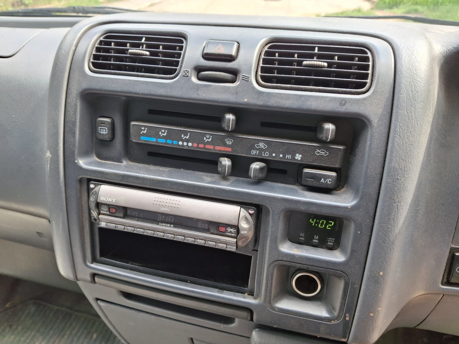 Toyota Hiace D4D - изображение 8