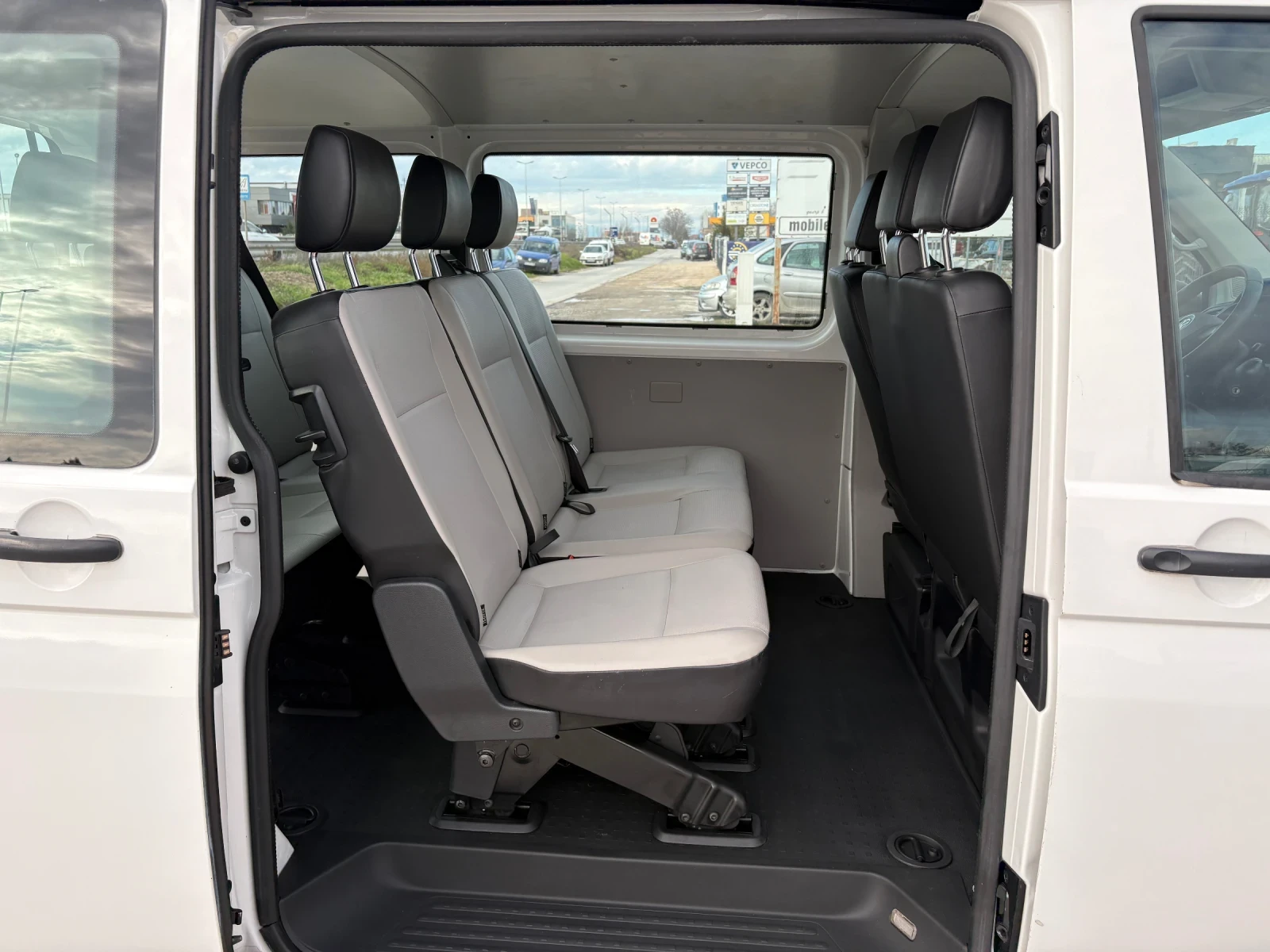 VW T6 2.0tdi-DSG-150p.s - изображение 10