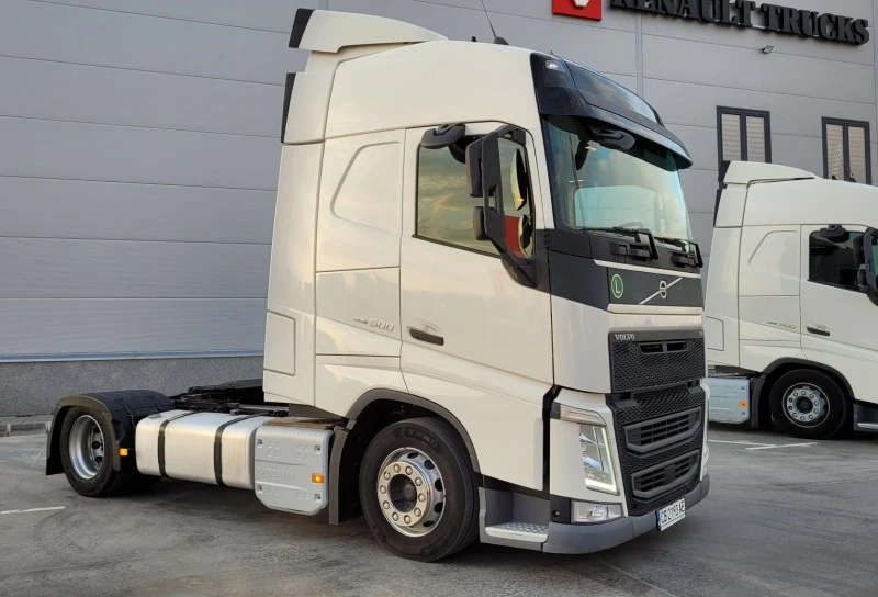 Volvo Fh 500 MEGA, снимка 2 - Камиони - 43746193