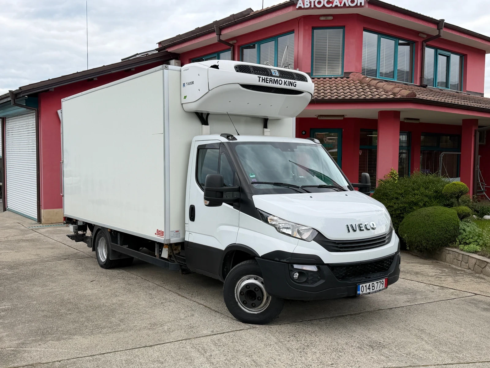 Iveco Daily 70C18* Euro6* Хладилен+ Ток* Климатик* Падащ борд