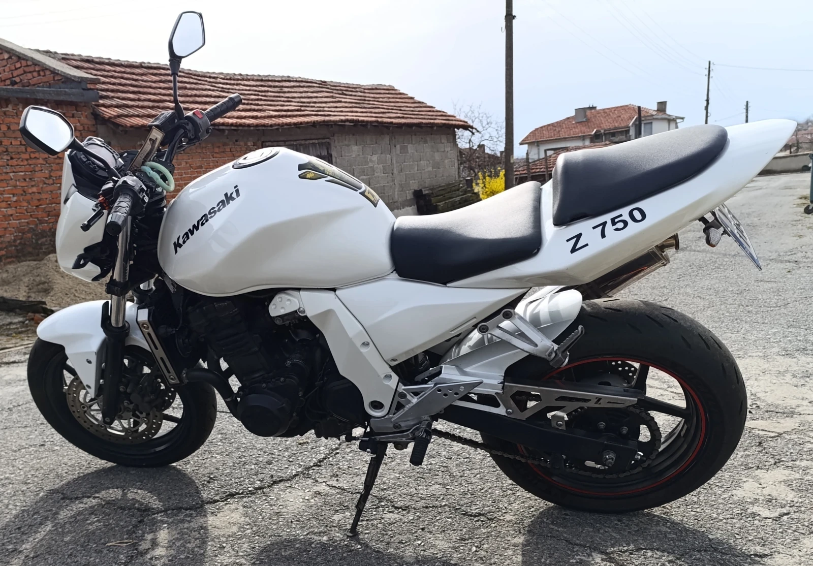 Kawasaki Z 750 - изображение 4