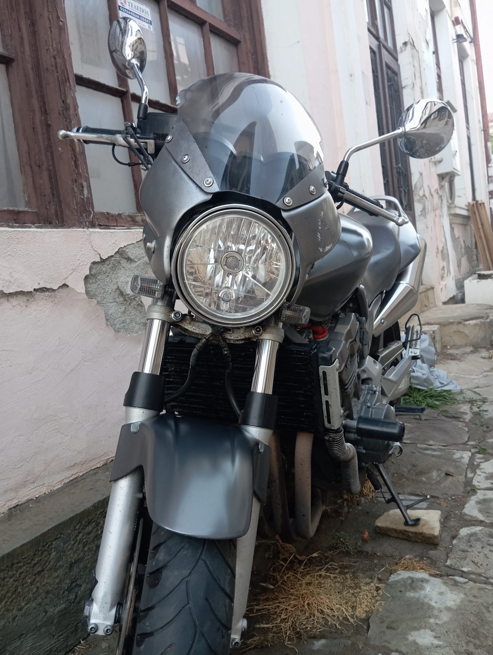 Honda Hornet 900 - изображение 4