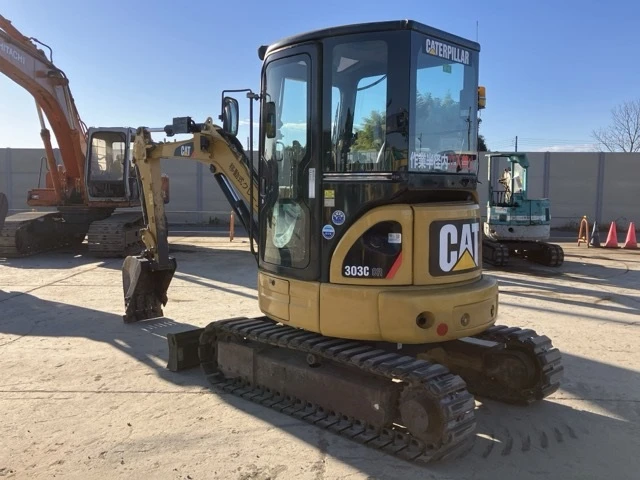 Багер Cat 303CCR - КЛИМАТИК - ОЧАКВАН 14.04.2026!!!, снимка 3 - Индустриална техника - 52818130