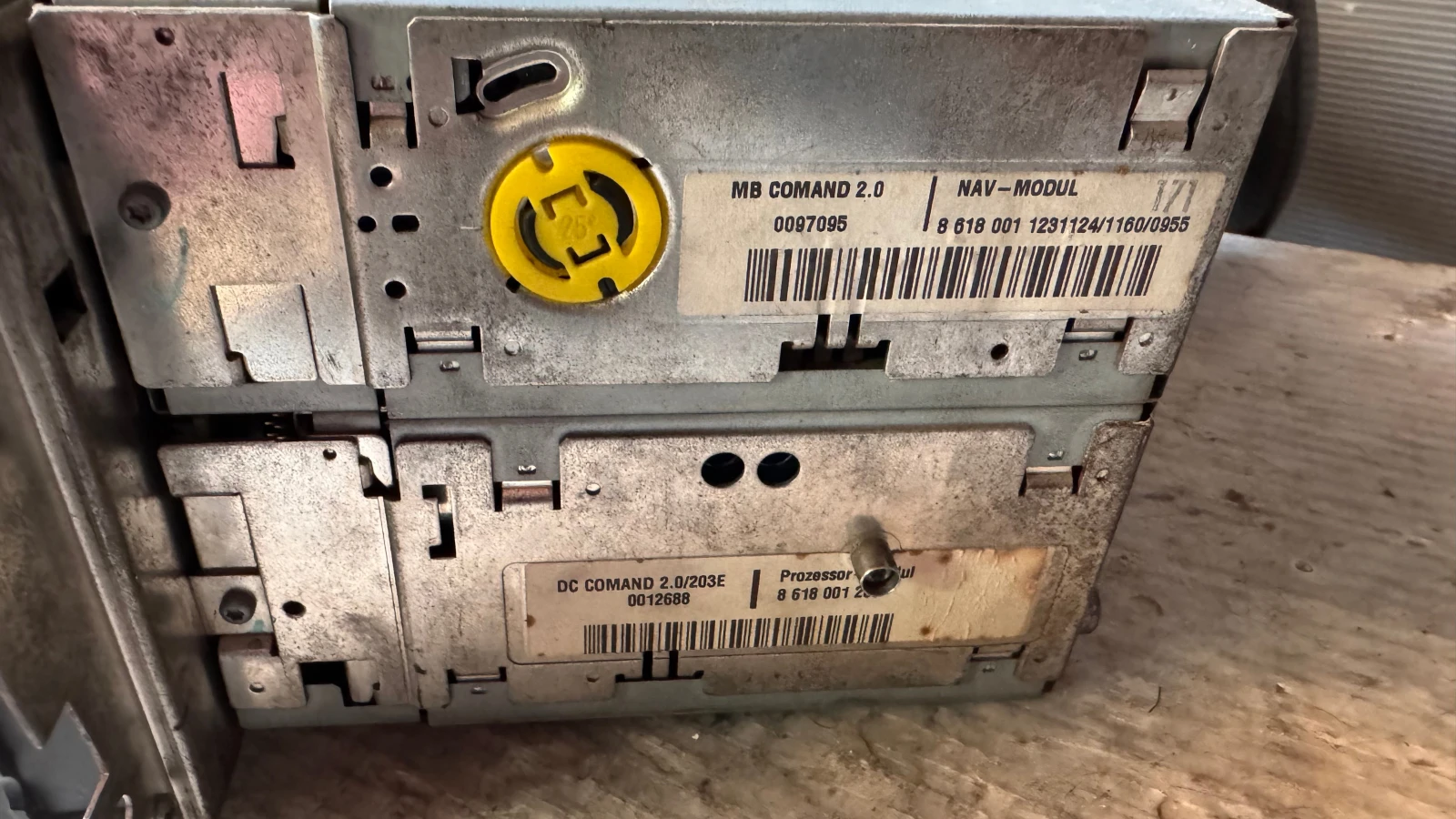 ���������� ����� / GPS � ����� ������� �� Mercedes C Class - 8618001288 / 0012688 | Mobile.bg � ����������� 2