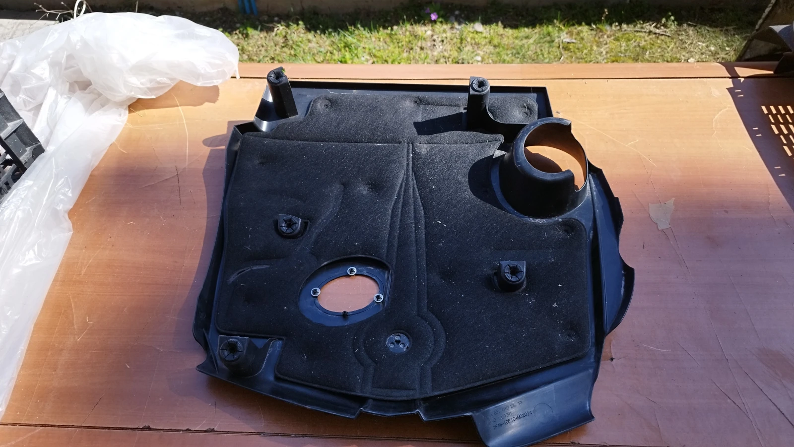 Kапак на двигателя пластмасов декоративен капак дизелови Mercedes-Benz A6510102413, снимка 4 - Части - 53907351