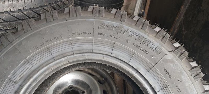 Гуми Всесезонни 235/75R15, снимка 7 - Гуми и джанти - 33538548