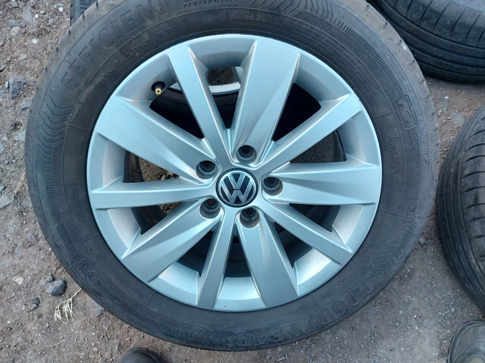    215/55R16 | Mobile.bg   2