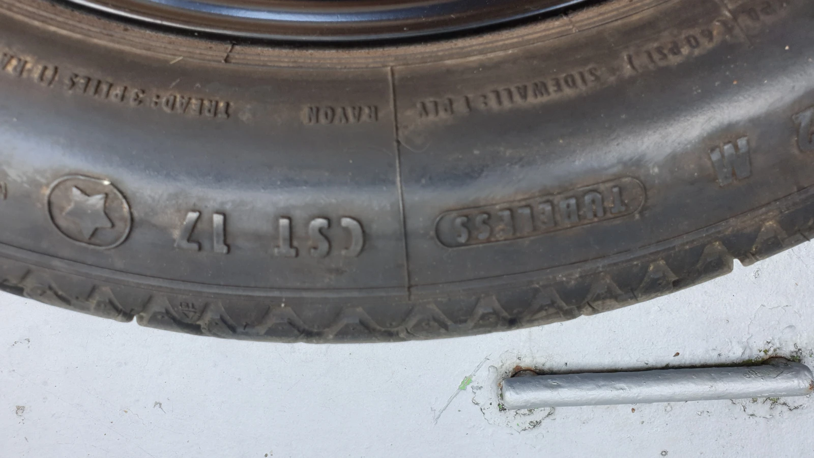 Гуми с джанти Continental 135/80R17, снимка 3 - Гуми и джанти - 55154400