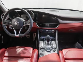 Alfa Romeo Giulia Ti Sport AWD* HARMAN KARDON* KEYLESS* MEMORY*  | Mobile.bg � ����� ������ 10