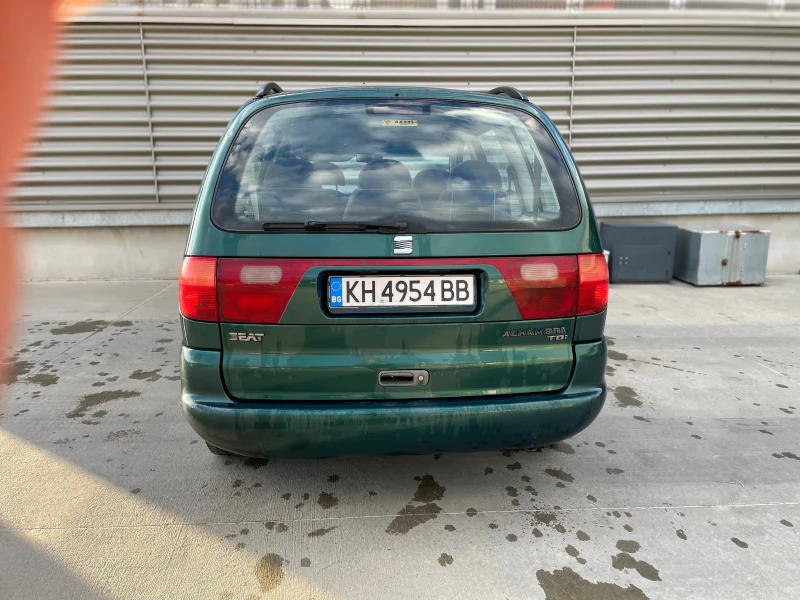 Seat Alhambra, снимка 4 - Автомобили и джипове - 48892159