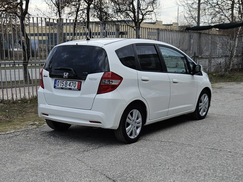 Honda Jazz 1.4i-VTEC Facelift EXCLISIVE Panorama, снимка 5 - Автомобили и джипове - 49255242