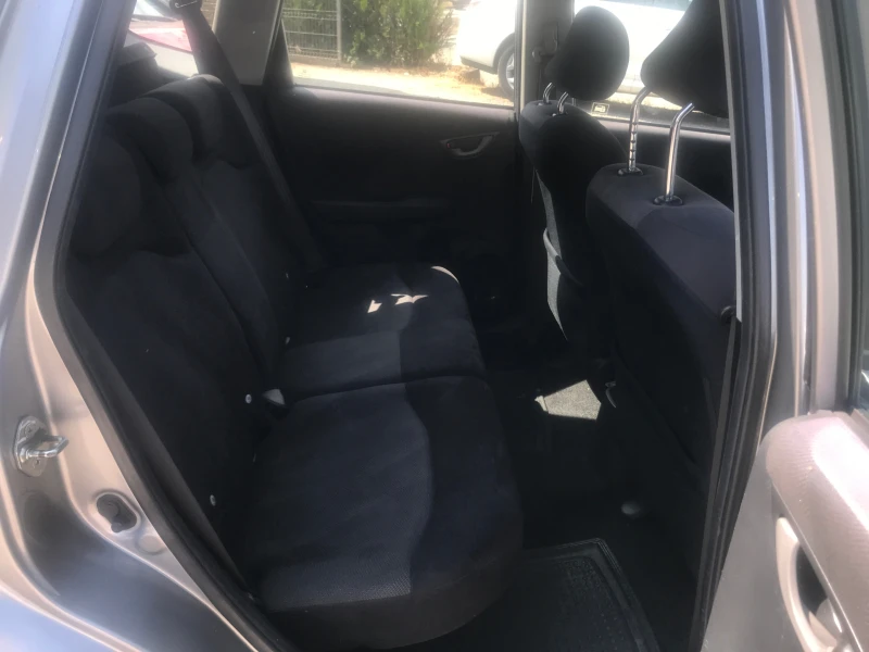 Honda Jazz 1, 4 i-VTEC, снимка 10 - Автомобили и джипове - 51283926