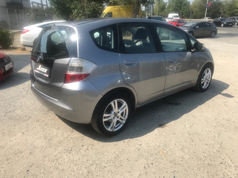 Honda Jazz 1, 4 i-VTEC, снимка 6 - Автомобили и джипове - 51283926
