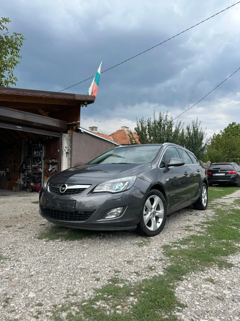 Opel Astra COSMO 2.0CDTI 160ks EURO5