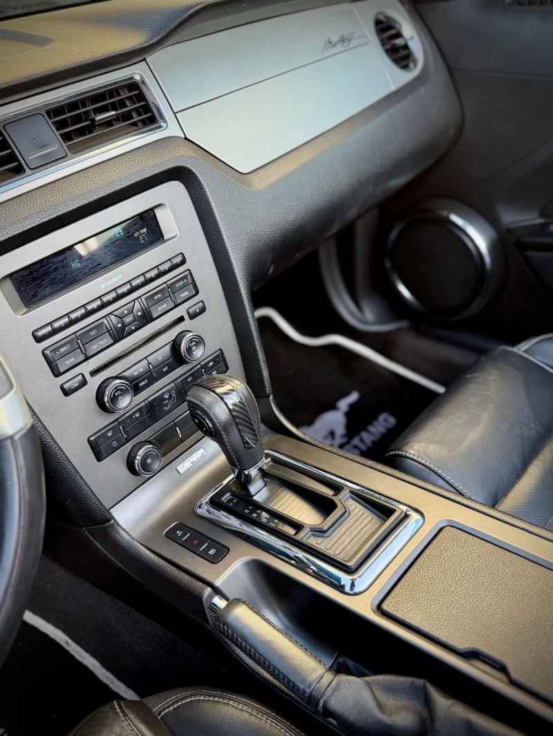 Ford Mustang 3.7 V6, снимка 9 - Автомобили и джипове - 52657177