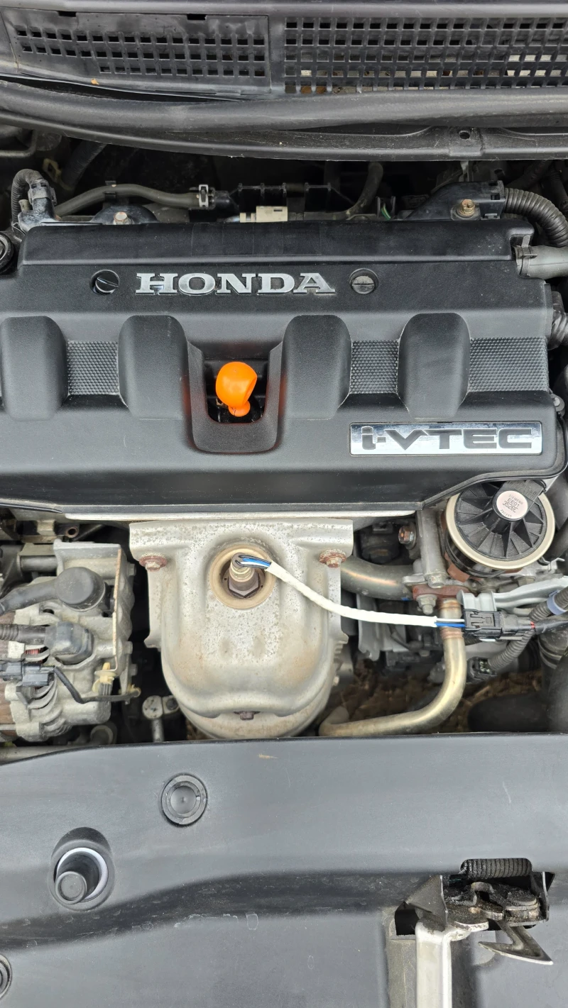 Honda Civic 1.8i, снимка 4 - Автомобили и джипове - 52093531