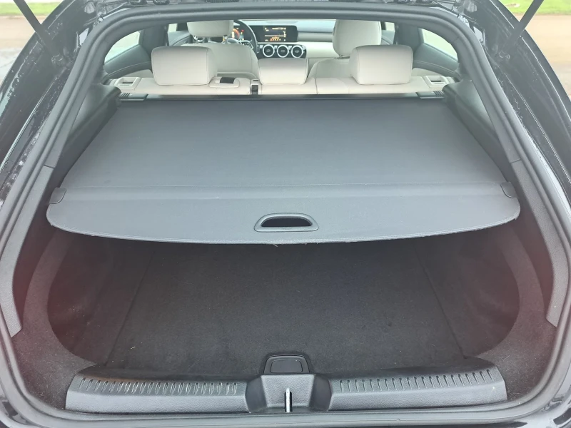 Mercedes-Benz CLA 200 SHOOTING BRAKE , снимка 5 - Автомобили и джипове - 52577564