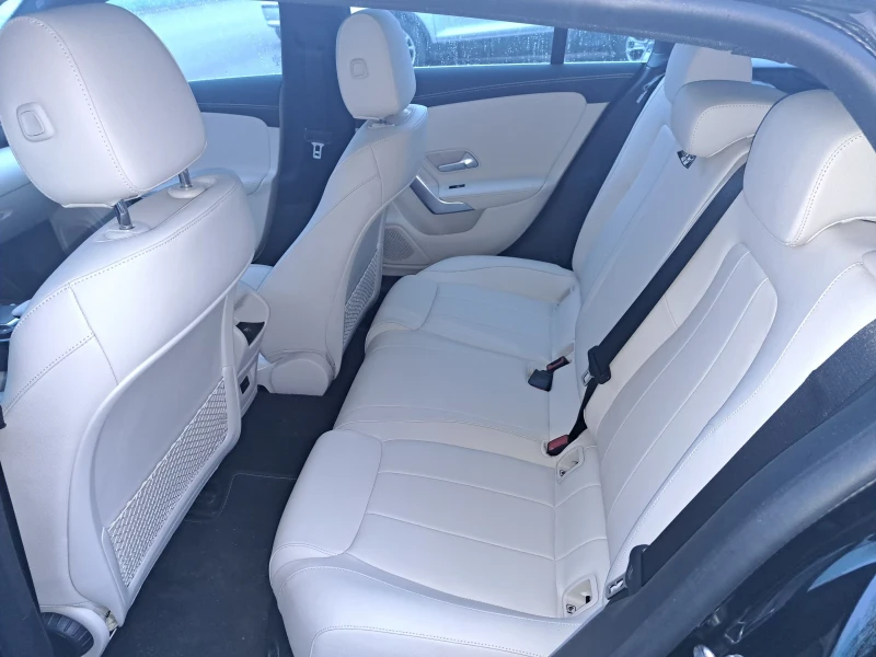 Mercedes-Benz CLA 200 SHOOTING BRAKE , снимка 8 - Автомобили и джипове - 52577564