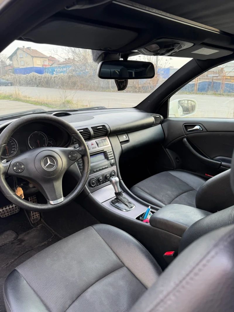 Mercedes-Benz CLC 220, снимка 10 - Автомобили и джипове - 52629230