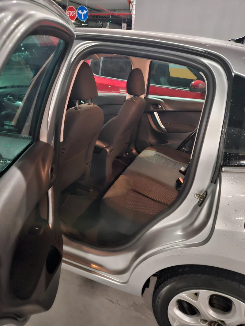 Citroen C3, снимка 6 - Автомобили и джипове - 52837519