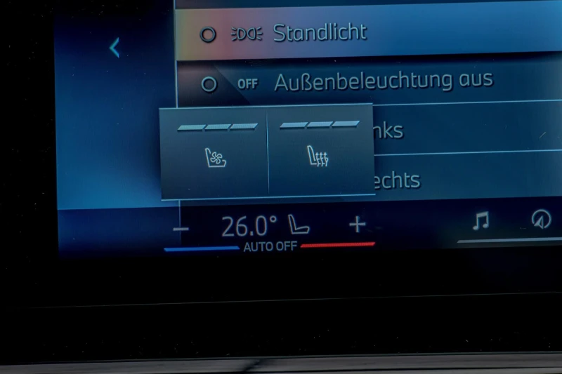 BMW 520 d/Harman Kardon/HuD/Virtual/Обдухване/Камера 360/, снимка 11 - Автомобили и джипове - 53479944