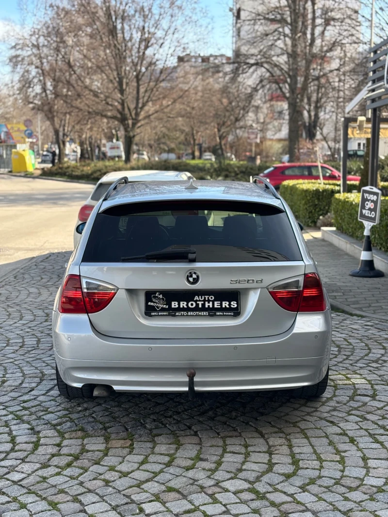 BMW 320 E91 TOURING / АВТОМАТ / КОЖА / START/STOP, снимка 6 - Автомобили и джипове - 53536634