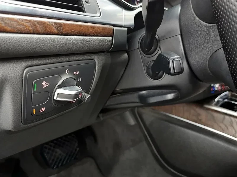 Audi A6 2.0 TDI Quattro - САМО 30% АВАНС, снимка 13 - Автомобили и джипове - 55428190