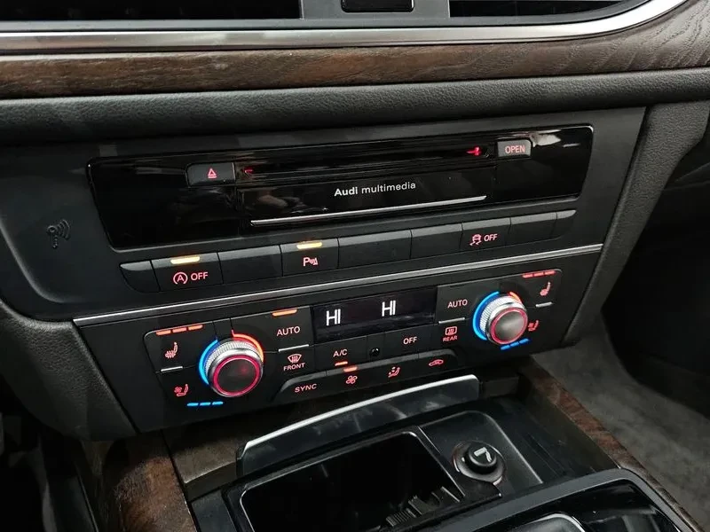 Audi A6 2.0 TDI Quattro - САМО 30% АВАНС, снимка 17 - Автомобили и джипове - 55428190