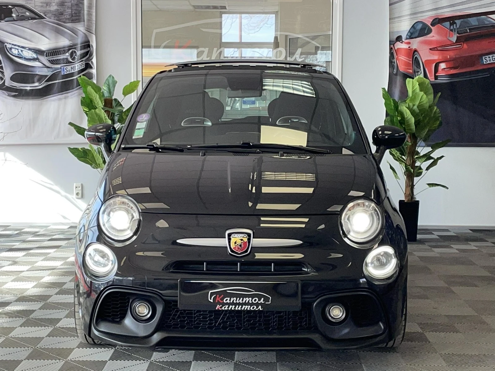 Abarth 595 1.4 T-Jet 145 70th Anniversary - изображение 2