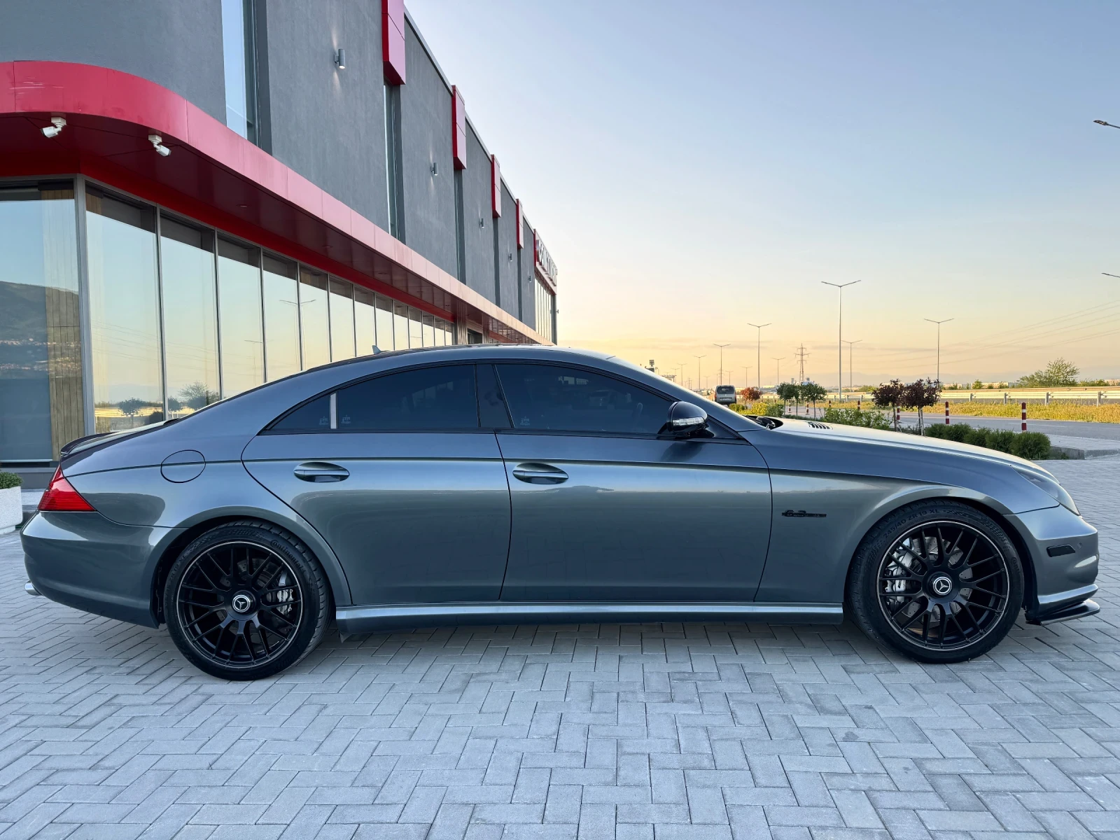 Mercedes-Benz CLS 63 AMG  - изображение 5