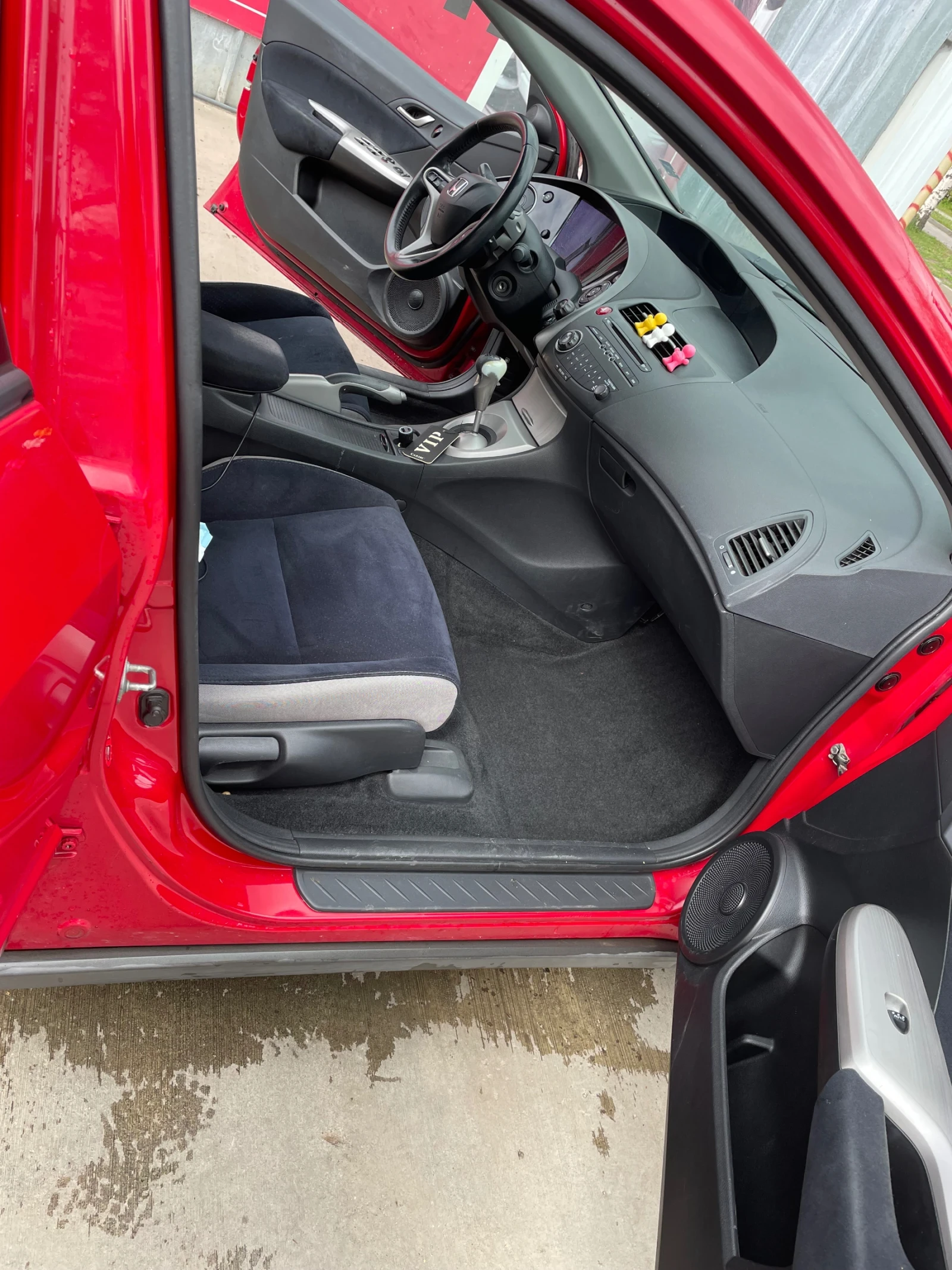 Honda Civic Honda CIVIC 1.8vtec 6 скорости - изображение 6