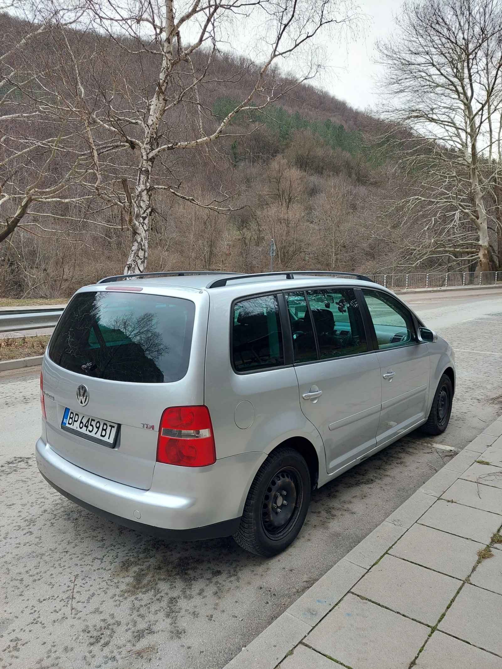 VW Touran  - изображение 5