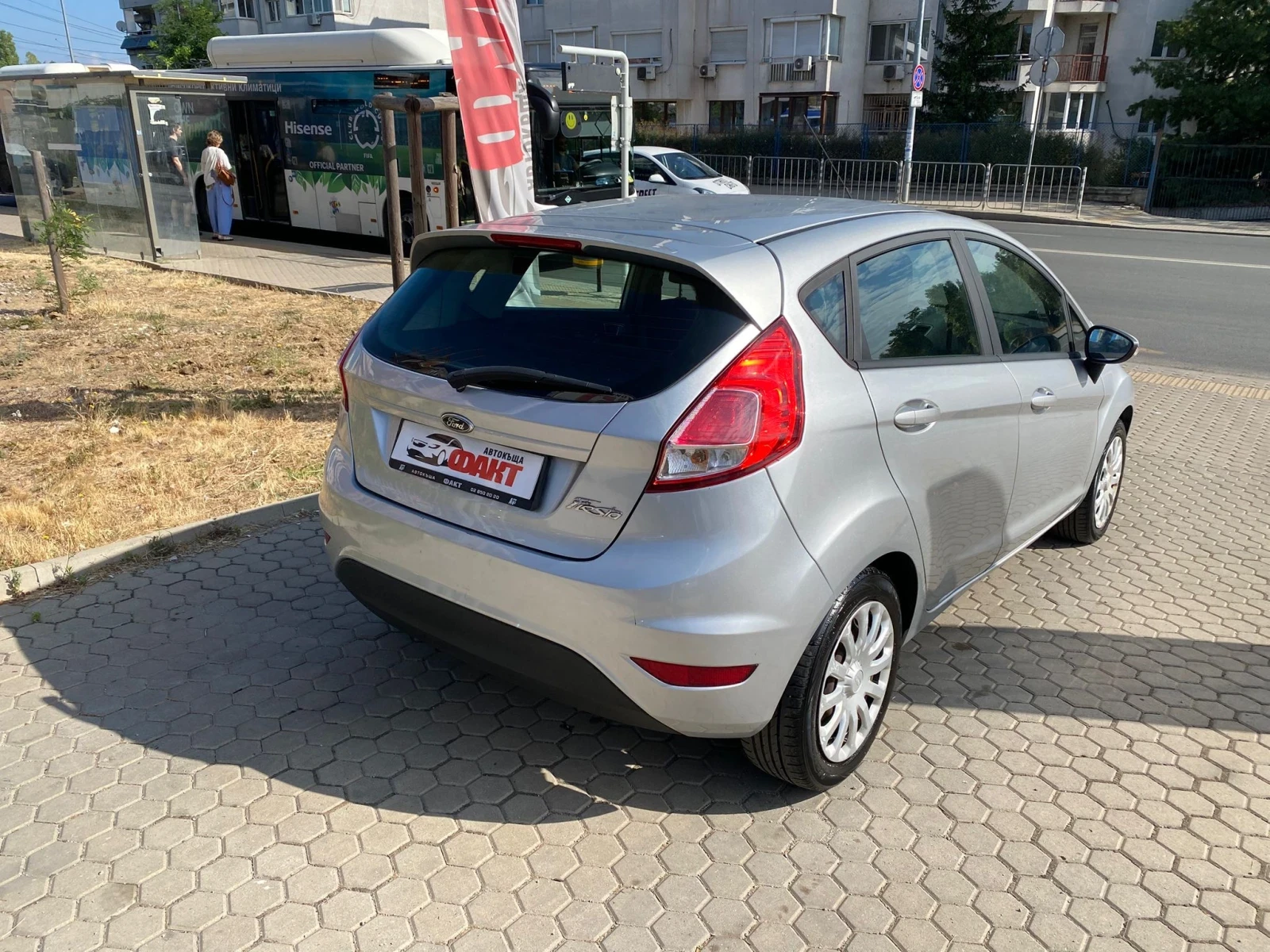 Ford Fiesta 1.2i/EURO.5B - изображение 4