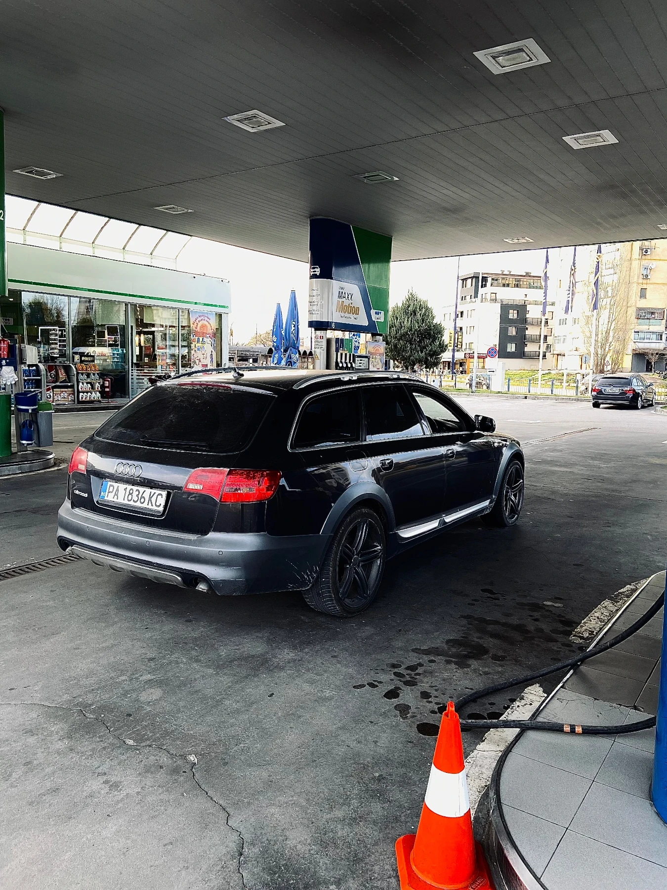 Audi A6 Allroad 2.7 - изображение 2